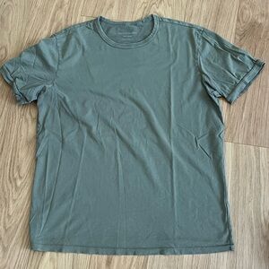 Outerknown Men’s  Sojourn Kelp Bloom  Shirt size XL